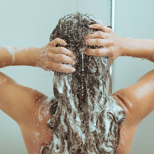 How To Detox Your Hair (And Why You Should)